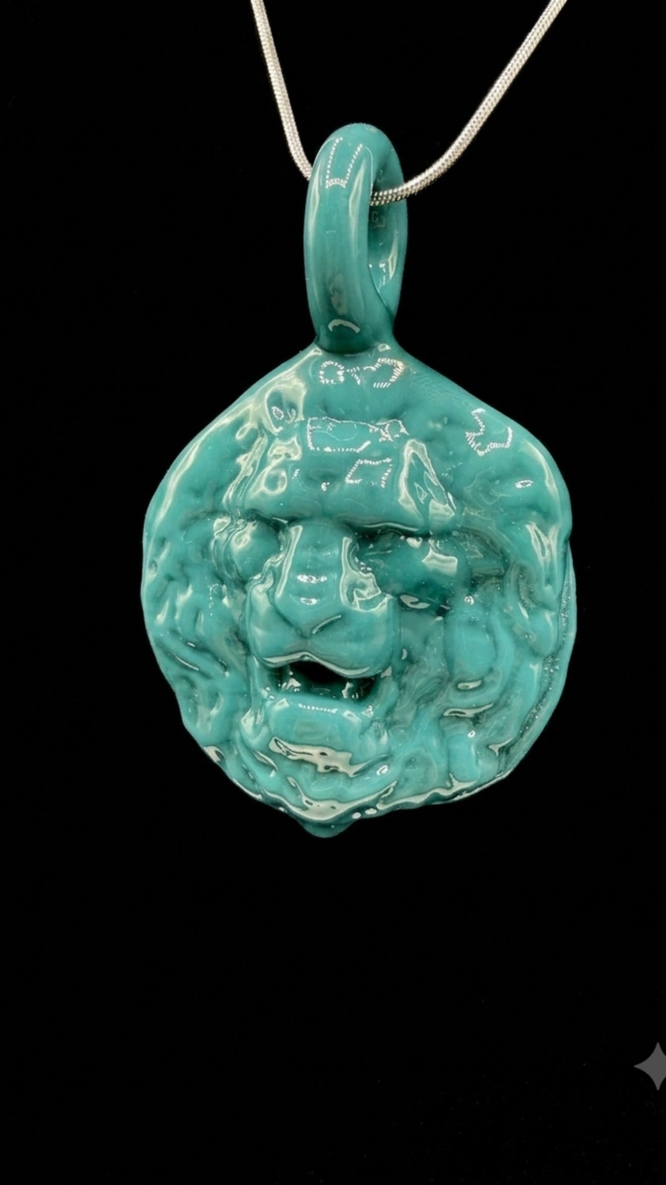 Lion Head Pendant
